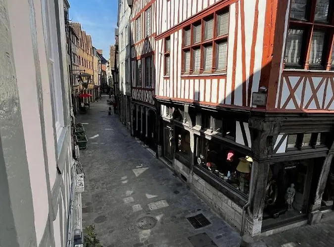 Le 1732, Coeur D'histoire, Duplex Au Calme Apartment