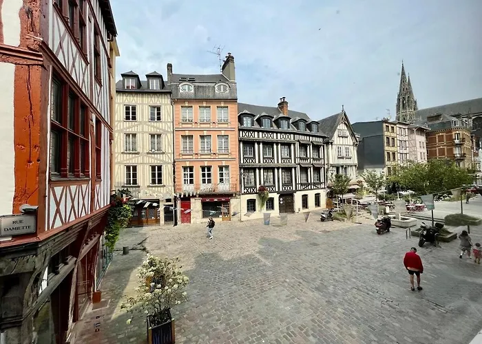 Le 1732, Coeur D'histoire, Duplex Au Calme Rouen